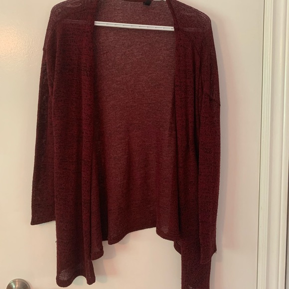 H&M thin maroon cardigan - Picture 1 of 1